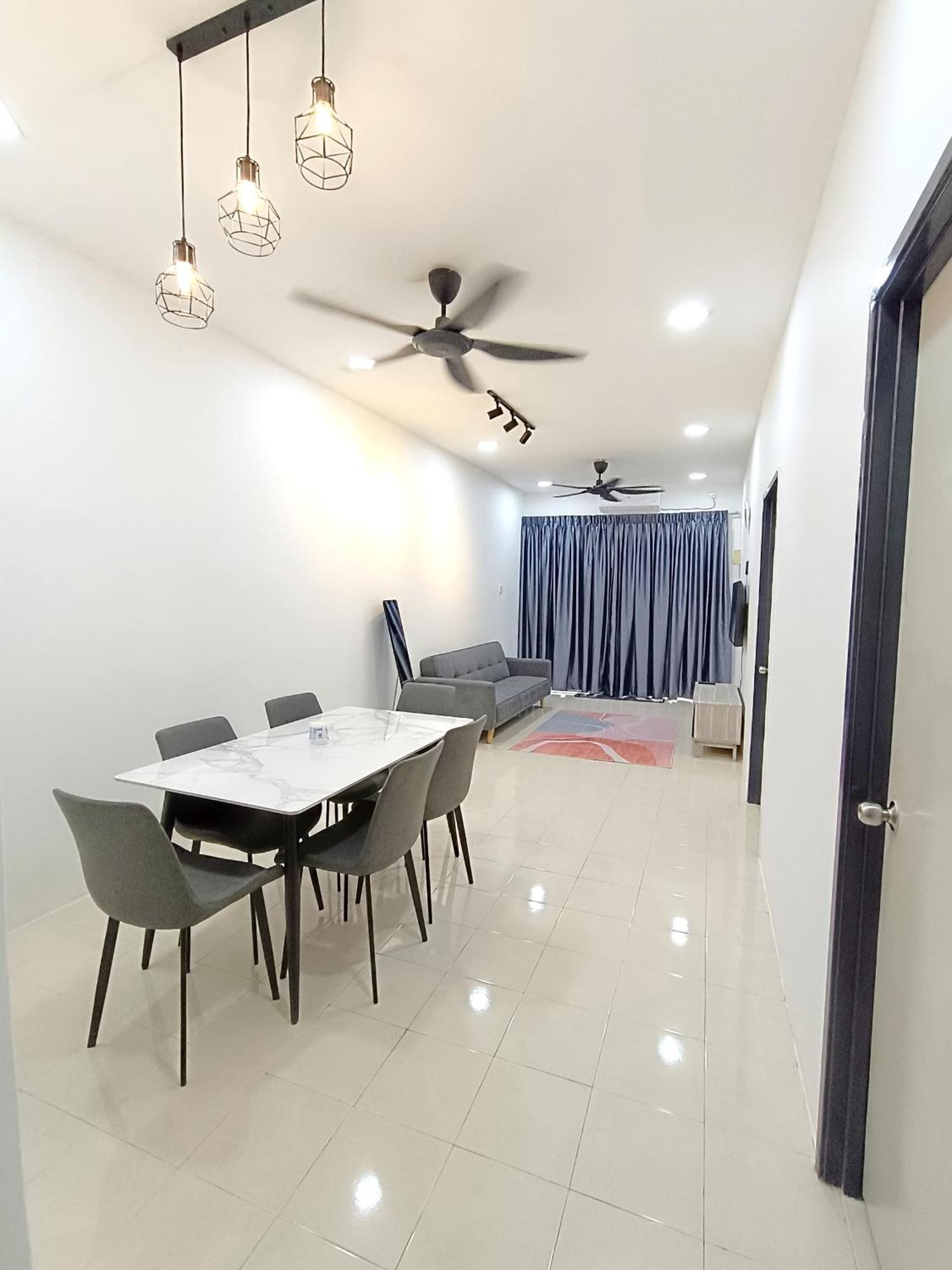 Indera Sempurna Ruma Aisya Apartment *